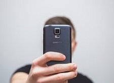 Mobile-Banking-Malware will ein Selfie